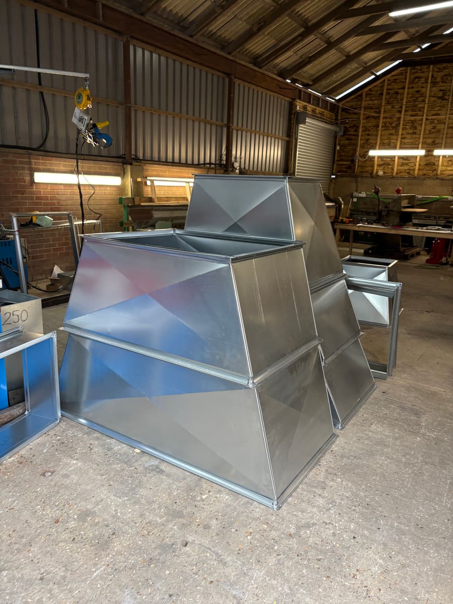 Sheet Metal Express | DW144 Ductwork Fabrication & Supply | Kent & London
